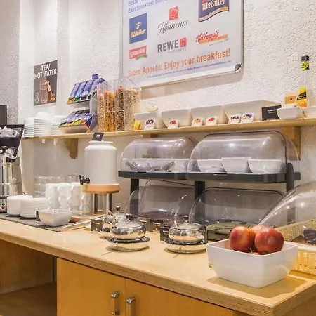 Hotel Madison Am Dom Keulen