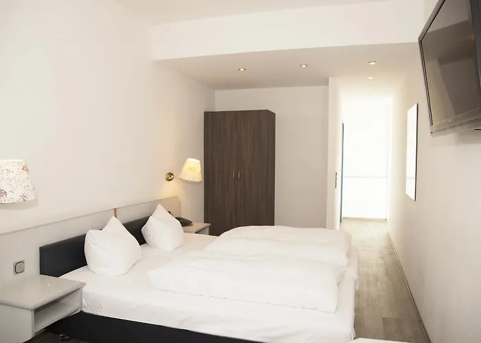 Madison Am Dom Кёльн