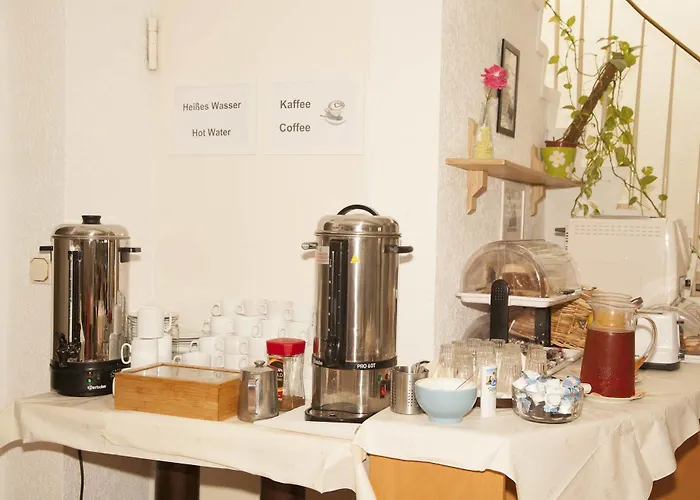 Madison Am Dom ホテル 2*