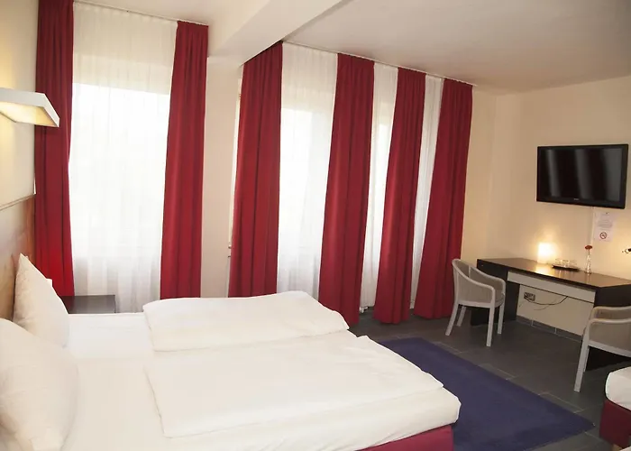 Hotel Madison Am Dom 2*